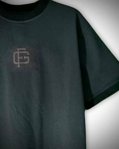 Camiseta Oversize Negra - Dreams Collection.