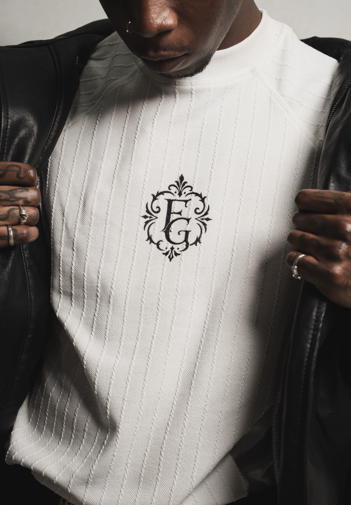 LONG SLEEVE ORNAMENTO — BLANCA